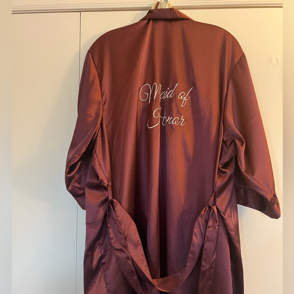 Silk MAID OF HONOUR ROBE BNWT